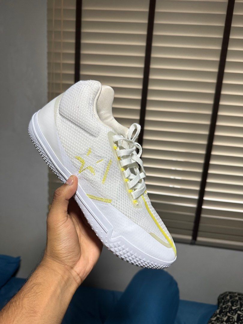 Converse basketball hotsell shoes 2