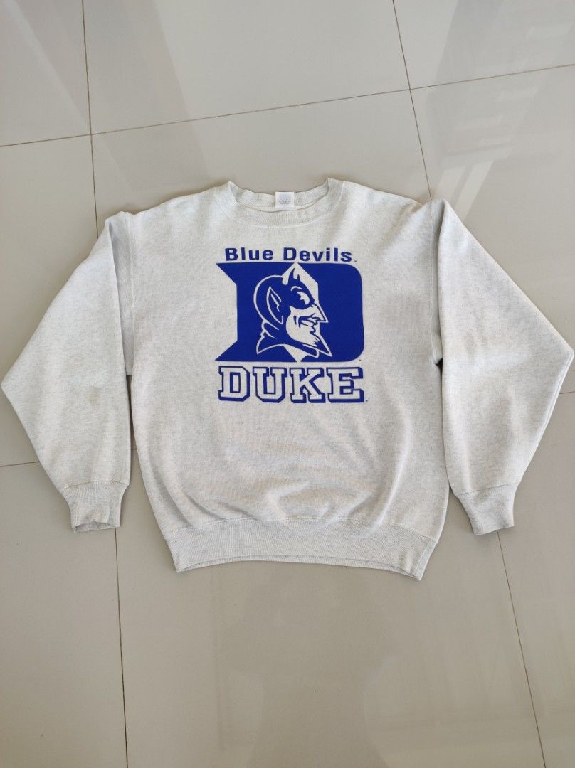 CREWNECK VINTAGE BLUE DEVILS DUKE Fesyen Pria Aksesoris Lainnya