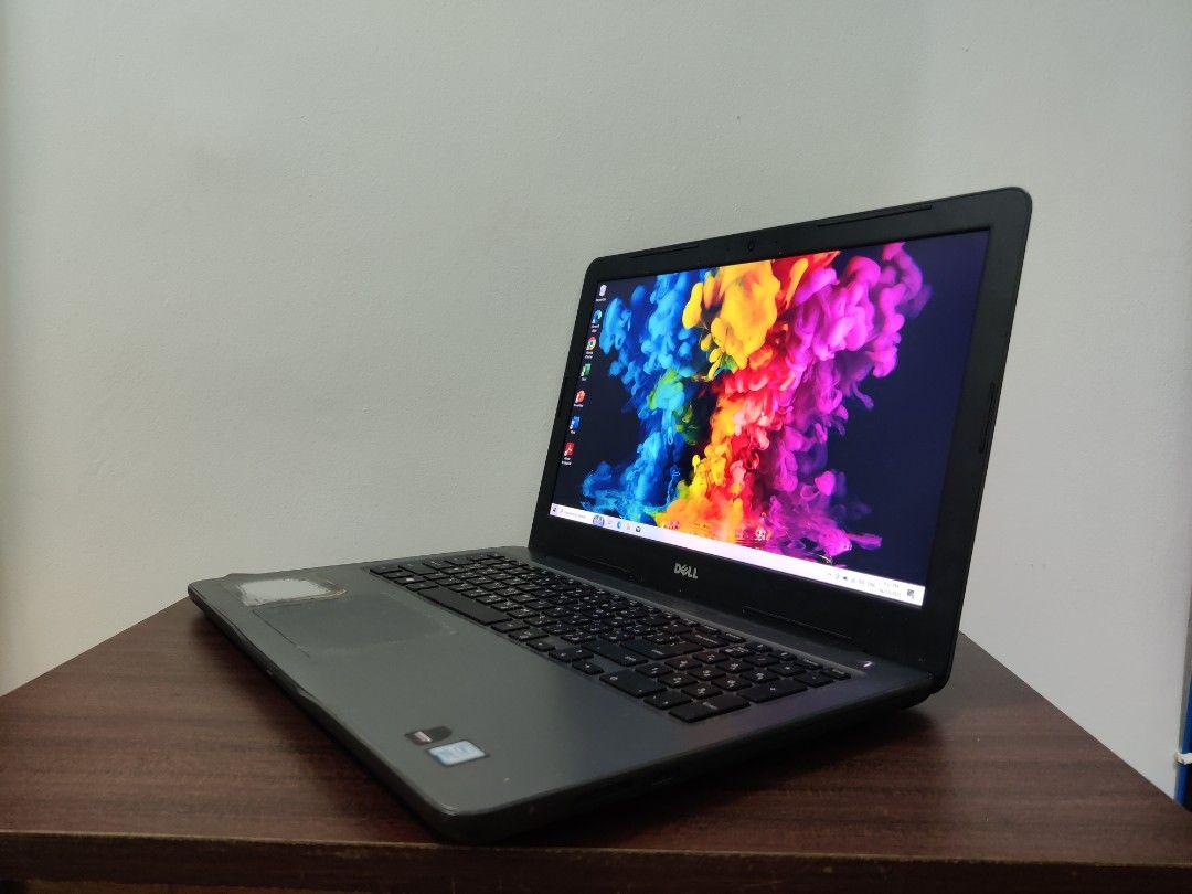 Dell Inspiron 15 5567 i7 7th 8GB RAM 256GB SSD 15.6