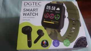 DGTEC smartwatch with wireless earbuds