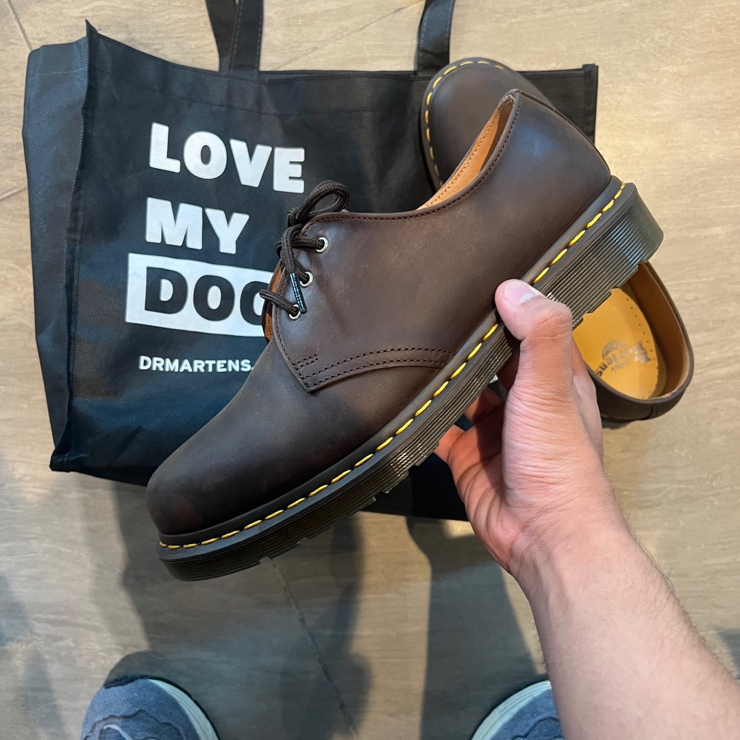 1461 crazy horse doc martens
