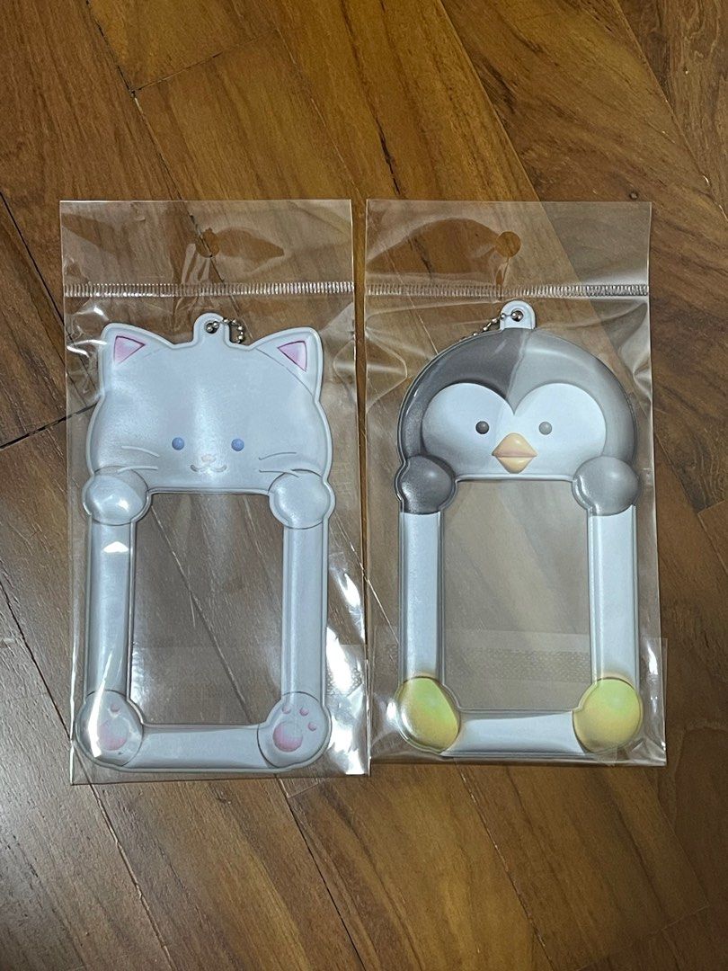 duckyworld/daiso kpop pc holder, Hobbies & Toys, Memorabilia