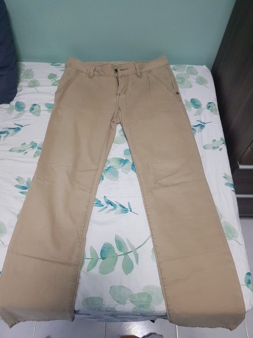 EDC khaki Pants Dragon Fit. 32/32, Men's Fashion, Bottoms, Trousers on  Carousell