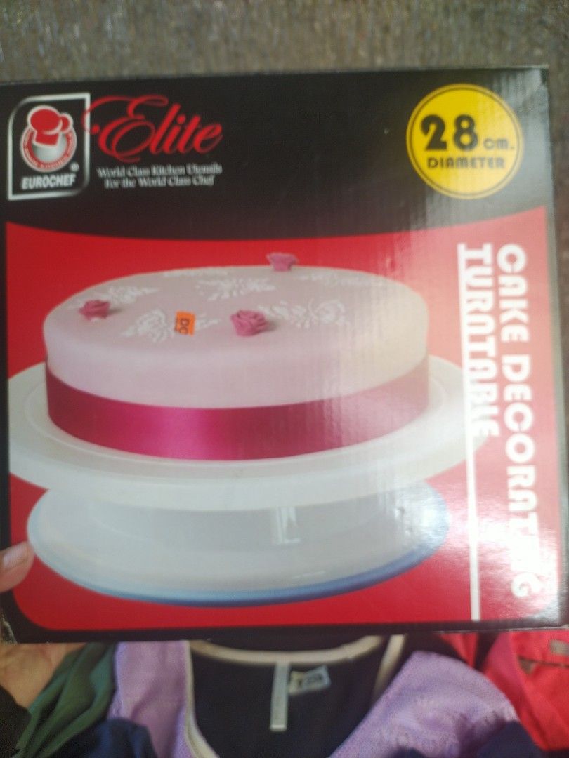 Elite Eurochef Cake decorating Turntable (Category: Bakeware) located in Pasig City. Submitted by therainbowcorner (Listing ID 1272081928, Image 1). Description: diameter 28 cm plastic RFS: Extra orig price : 379.75 php.