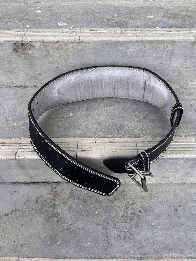 Everlast top gym belt
