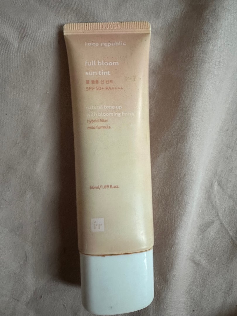 Face Republic Full Bloom Sun Tint SPF 50++++, Beauty & Personal Care