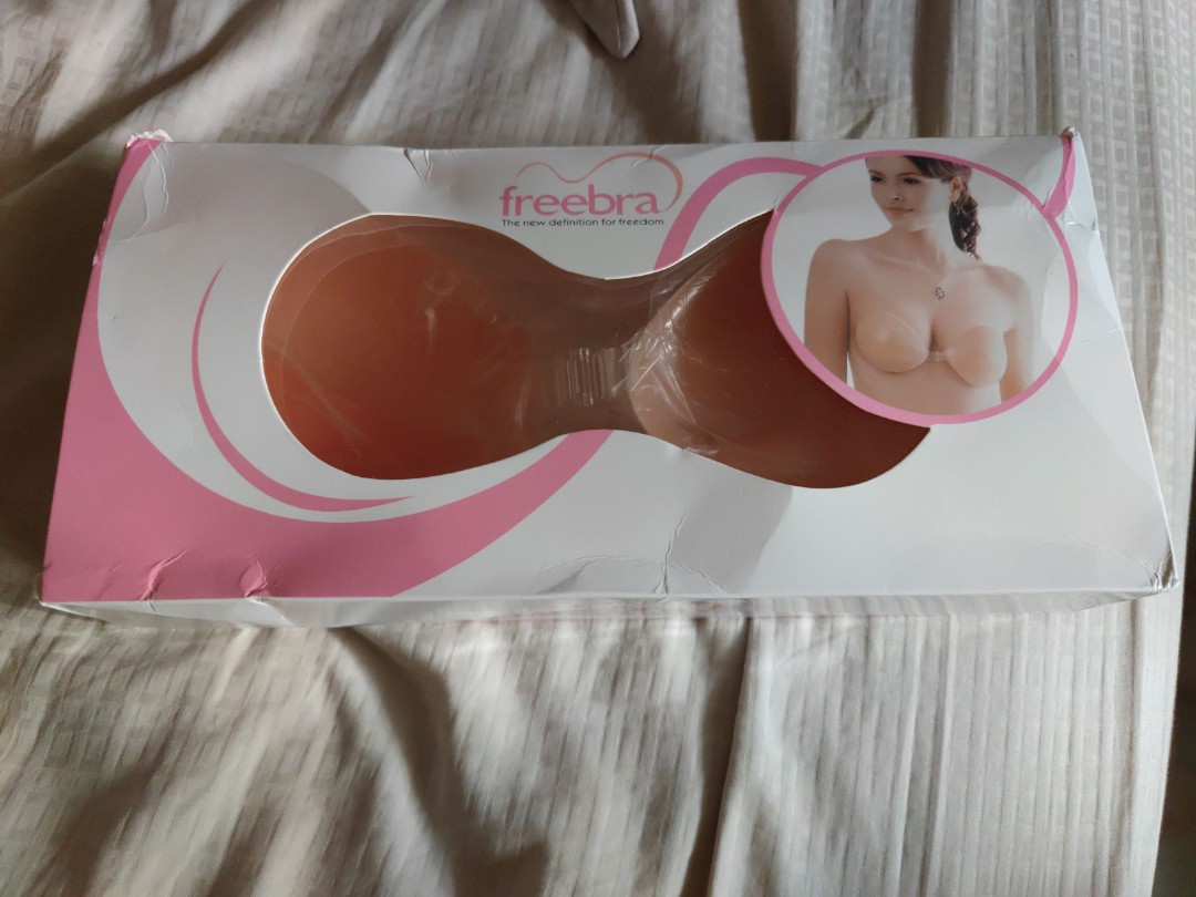 Nubra freebra silicone freedom bra with strap & box
