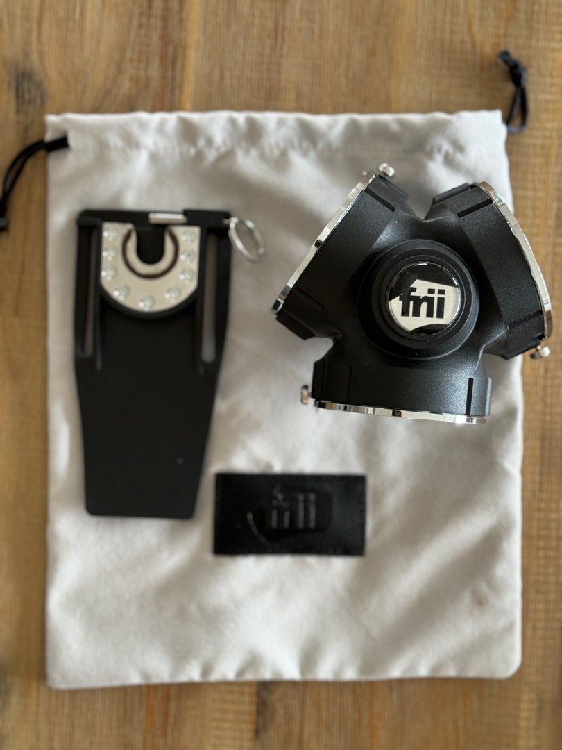 Frii Trilens lens holder/ carrier for Nikon Z mount, Photography