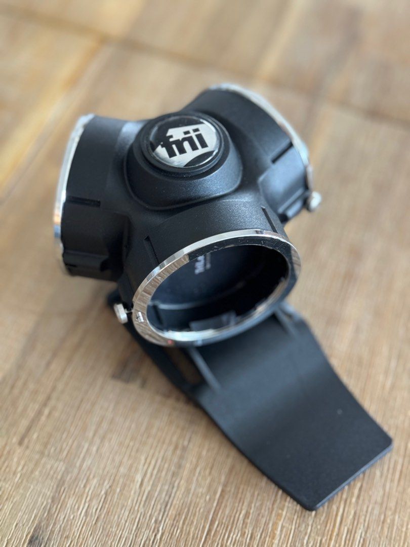 Frii Trilens lens holder/ carrier for Nikon Z mount, Photography