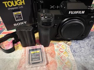 （分類：）位於 。 由 t__sum 提交（商品編號 1272120330，圖片 1）。簡介： 。
