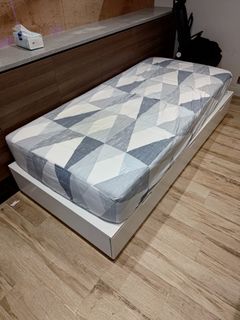 （分類：）位於 。 由 kat4hk 提交（商品編號 1272106065，圖片 1）。簡介： 。