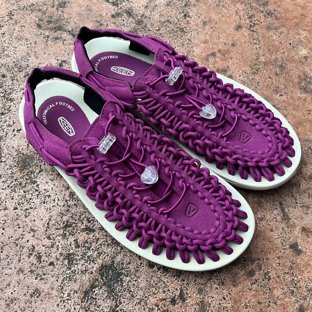 Keen Uneek Sandals Men s Fashion Footwear Flipflops and Slides