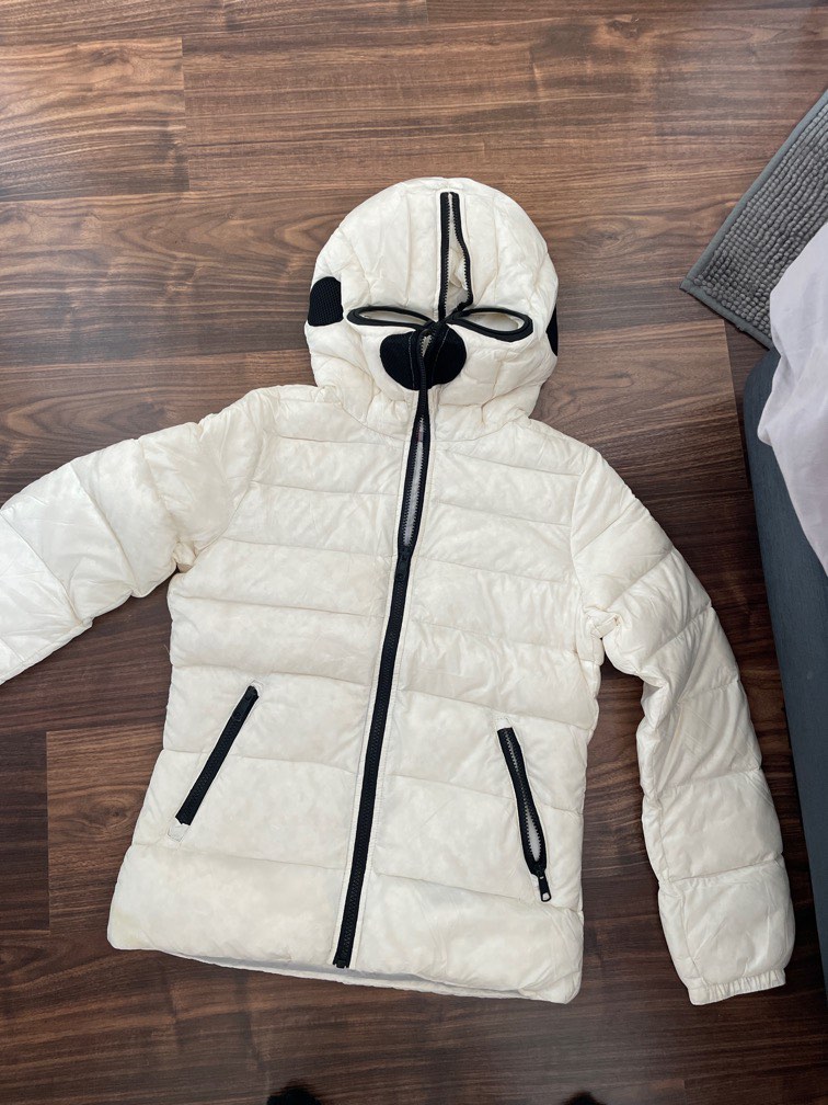 White puffer outlet jacket kids