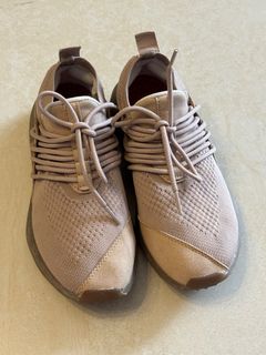 （分類：）位於 。 由 ks718 提交（商品編號 1271975960，圖片 1）。簡介： 。
