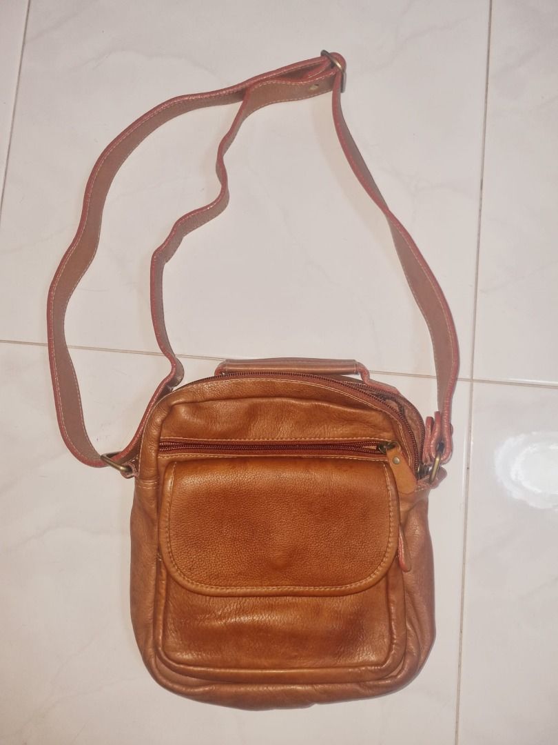 Men's leather handbags outlet