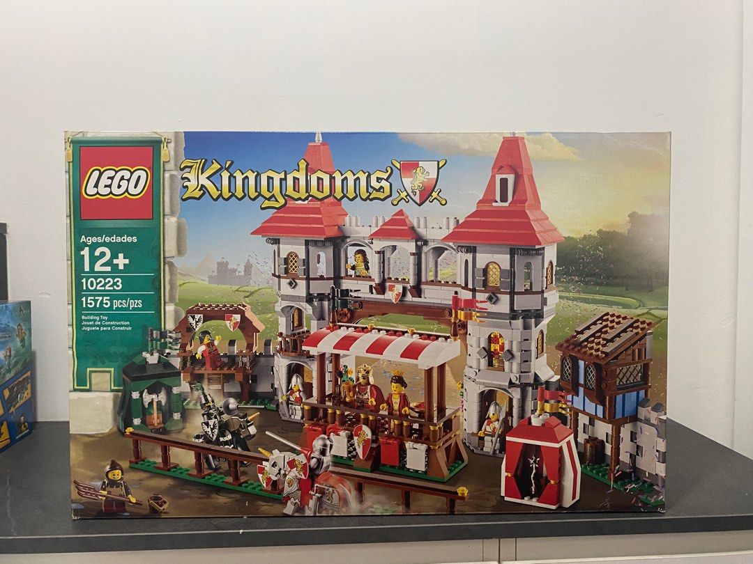 Lego kingdoms 10223 outlet