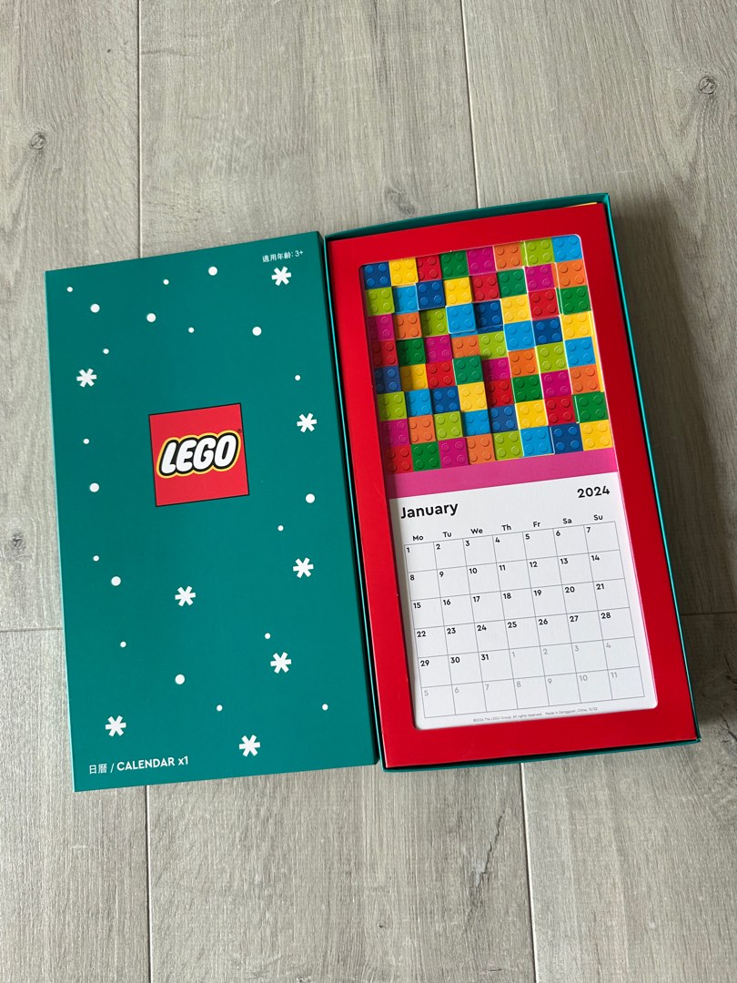 Lego Calendar 2024 座枱月曆, 興趣及遊戲, 手作＆自家設計, 文具及工藝 畫作及印刷品 Carousell