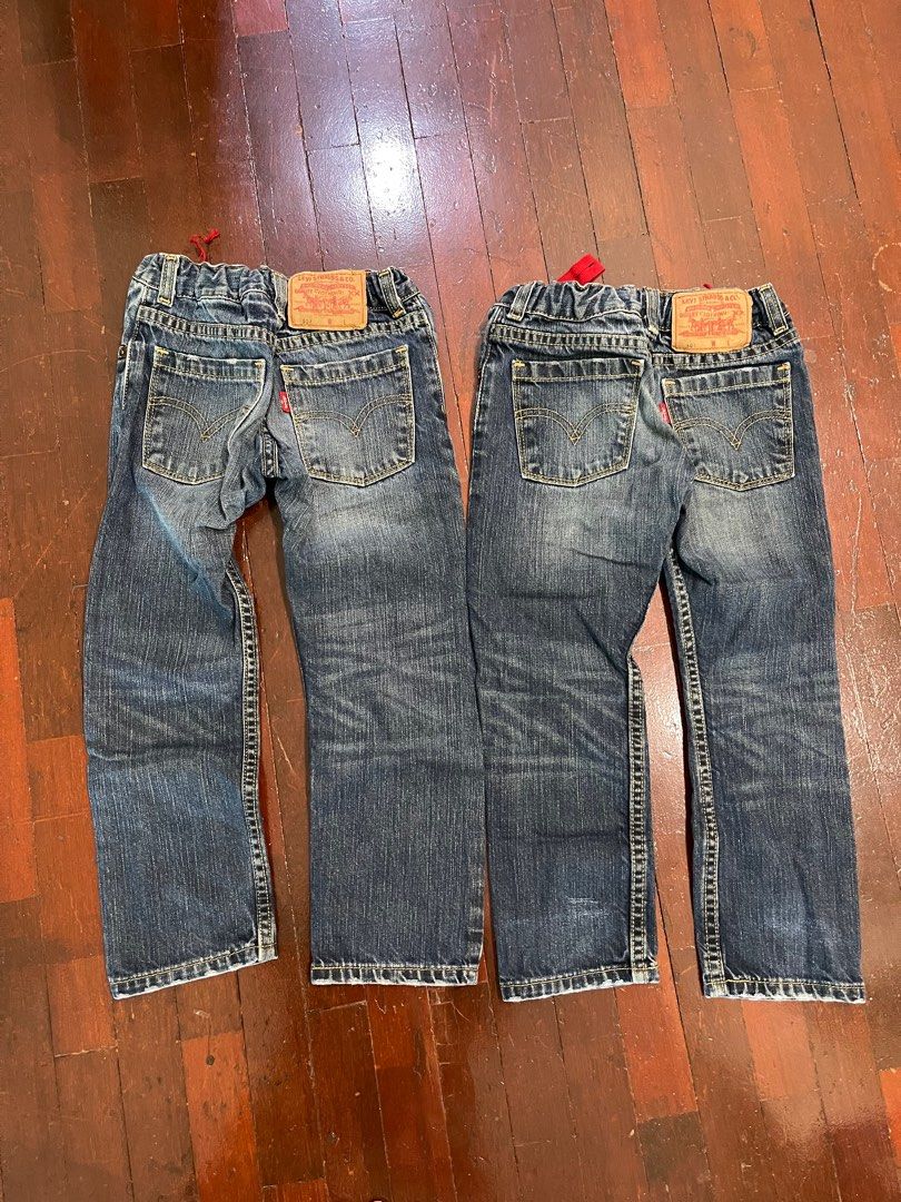 Size 4 2025 in levis