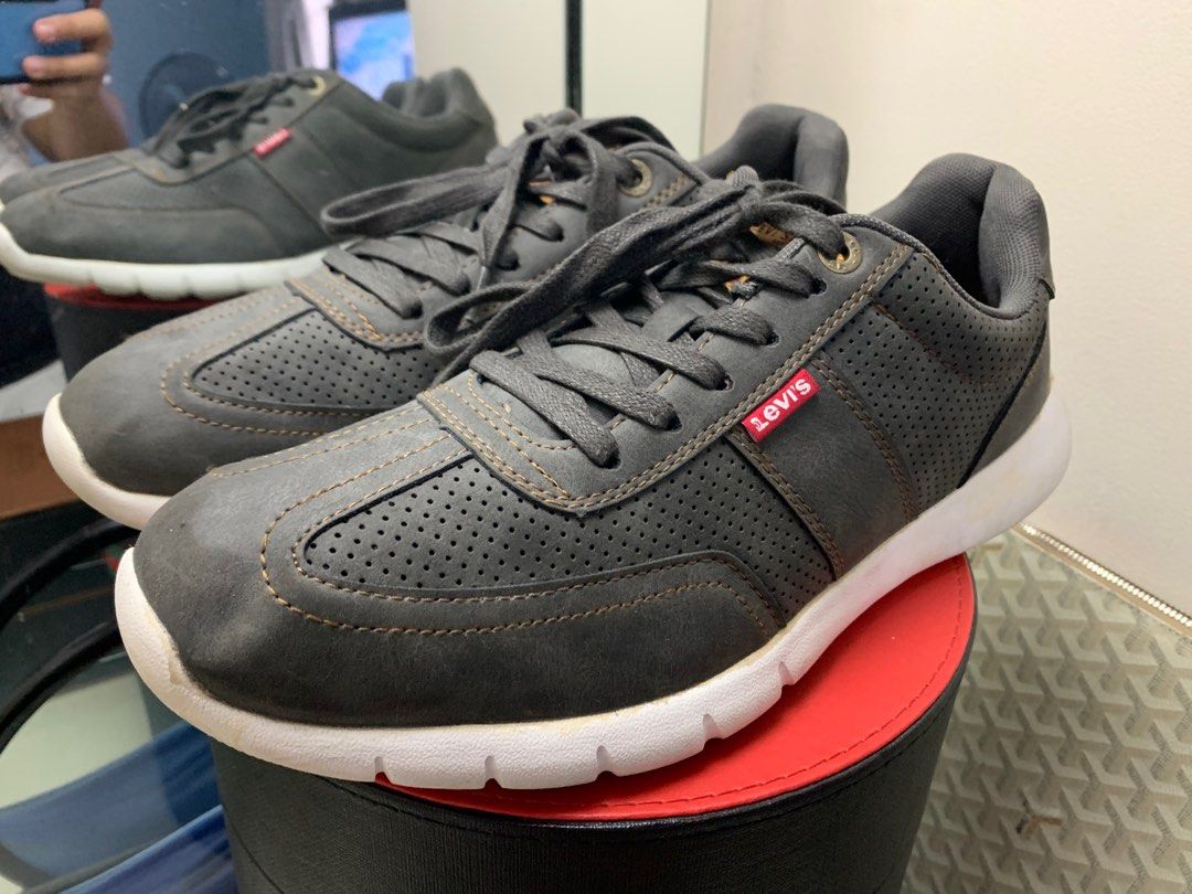 Levis rubber shoes store