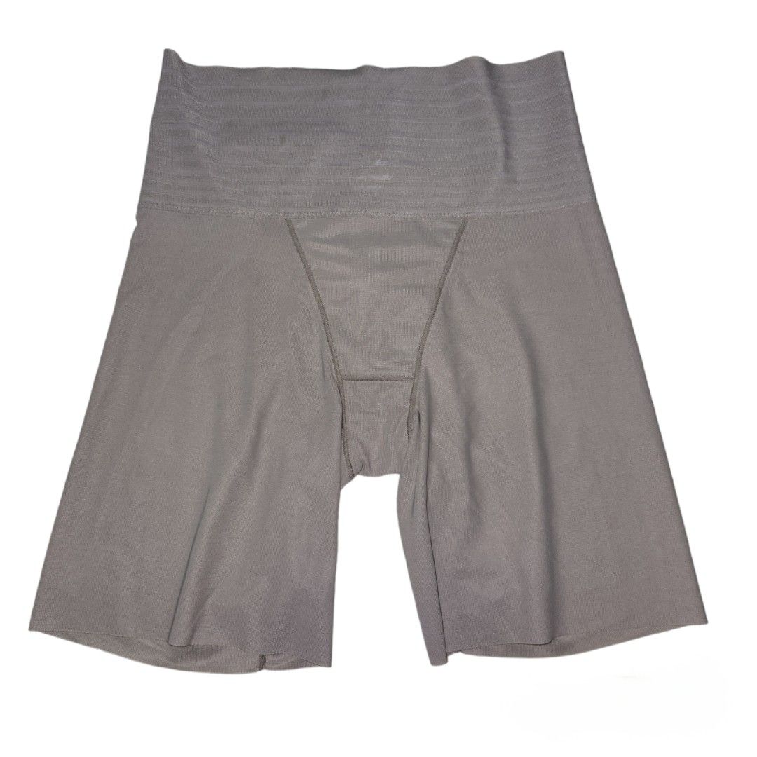 LLS9323(L) Uniqlo stretch fit panty girdle, Women's Fashion, New  Undergarments & Loungewear on Carousell