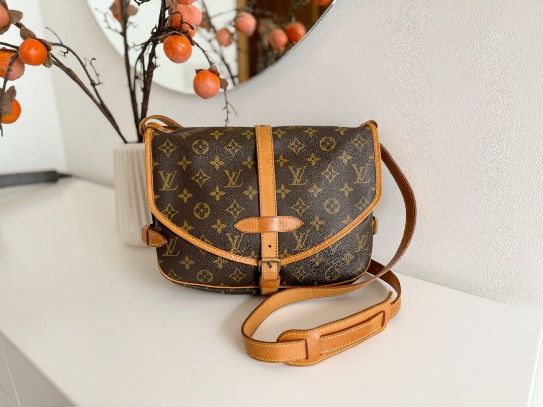 Saumur 30 crossbody deals