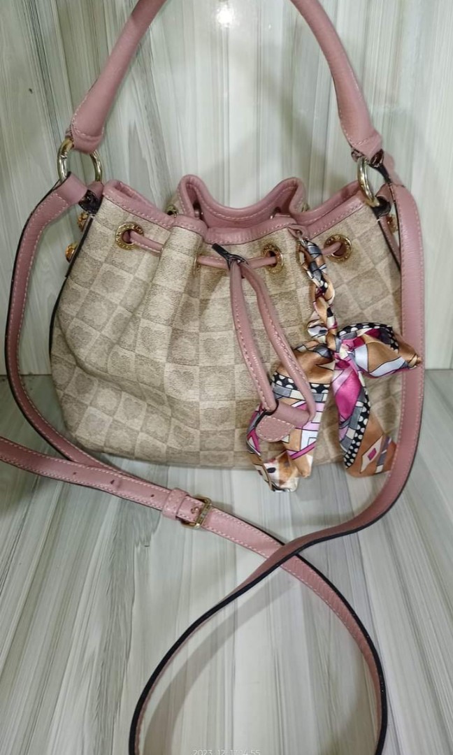 LOVCAT BUCKET BAG SMALL, Luxury, Bags & Wallets on Carousell