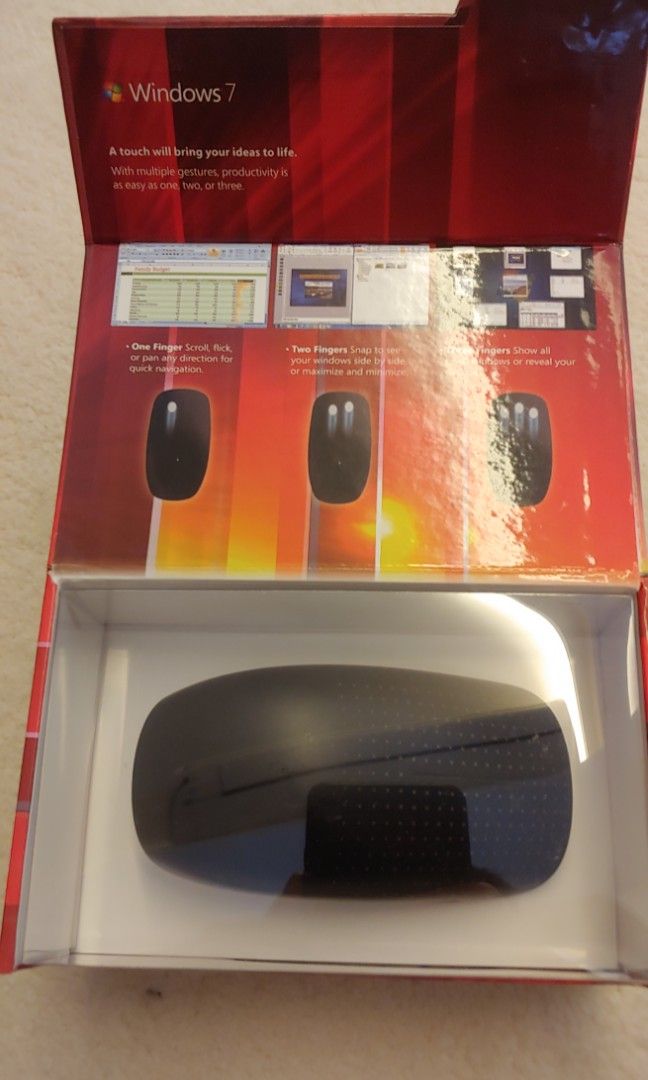 Microsoft TouchMouse （分類：電腦滑鼠及相關產品）位於 Hong Kong。 由 roger_federer 提交（商品編號 1272125873，圖片 2）。簡介： Microsoft Touch Mouse USB wireless receiver 100% work No warranty。