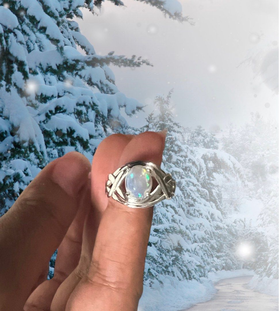 Pure opal ring online