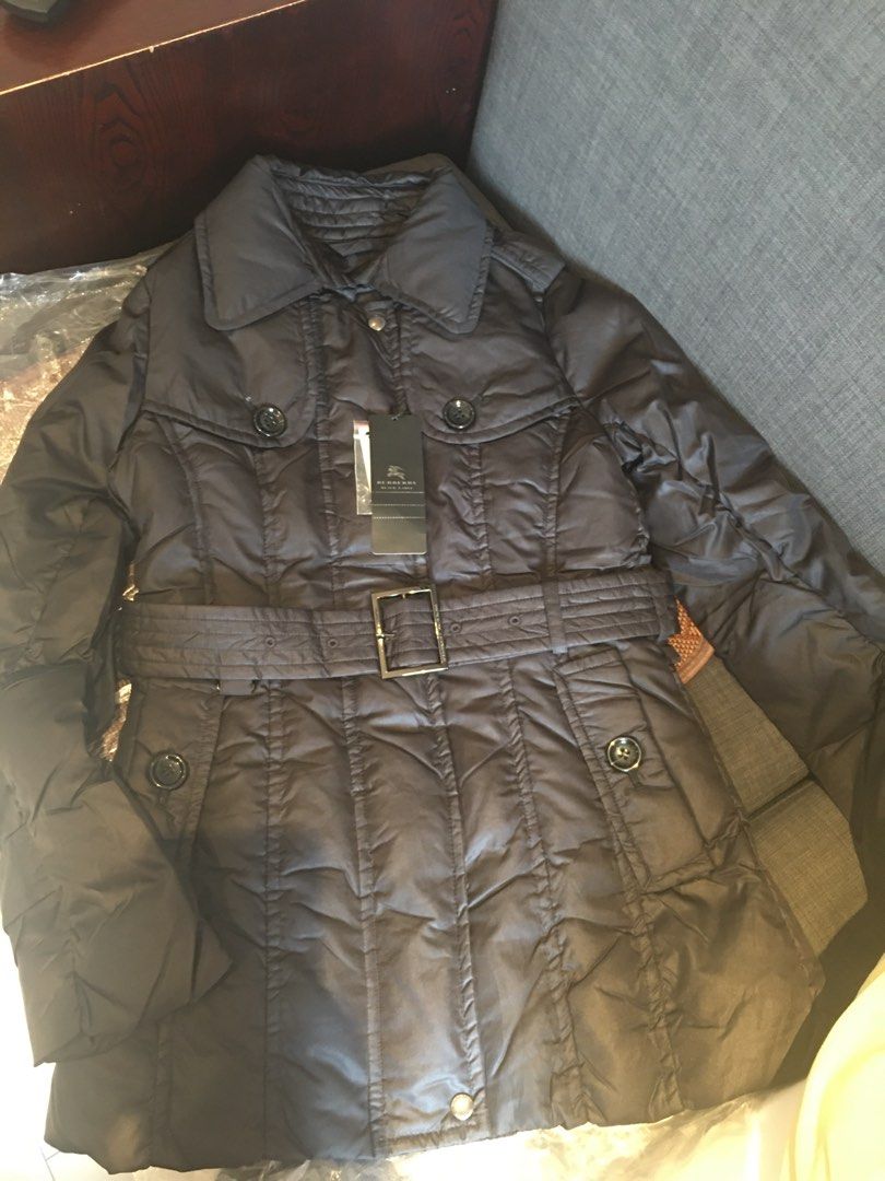 New burberry trench coat authetic Burberry down like jacket size