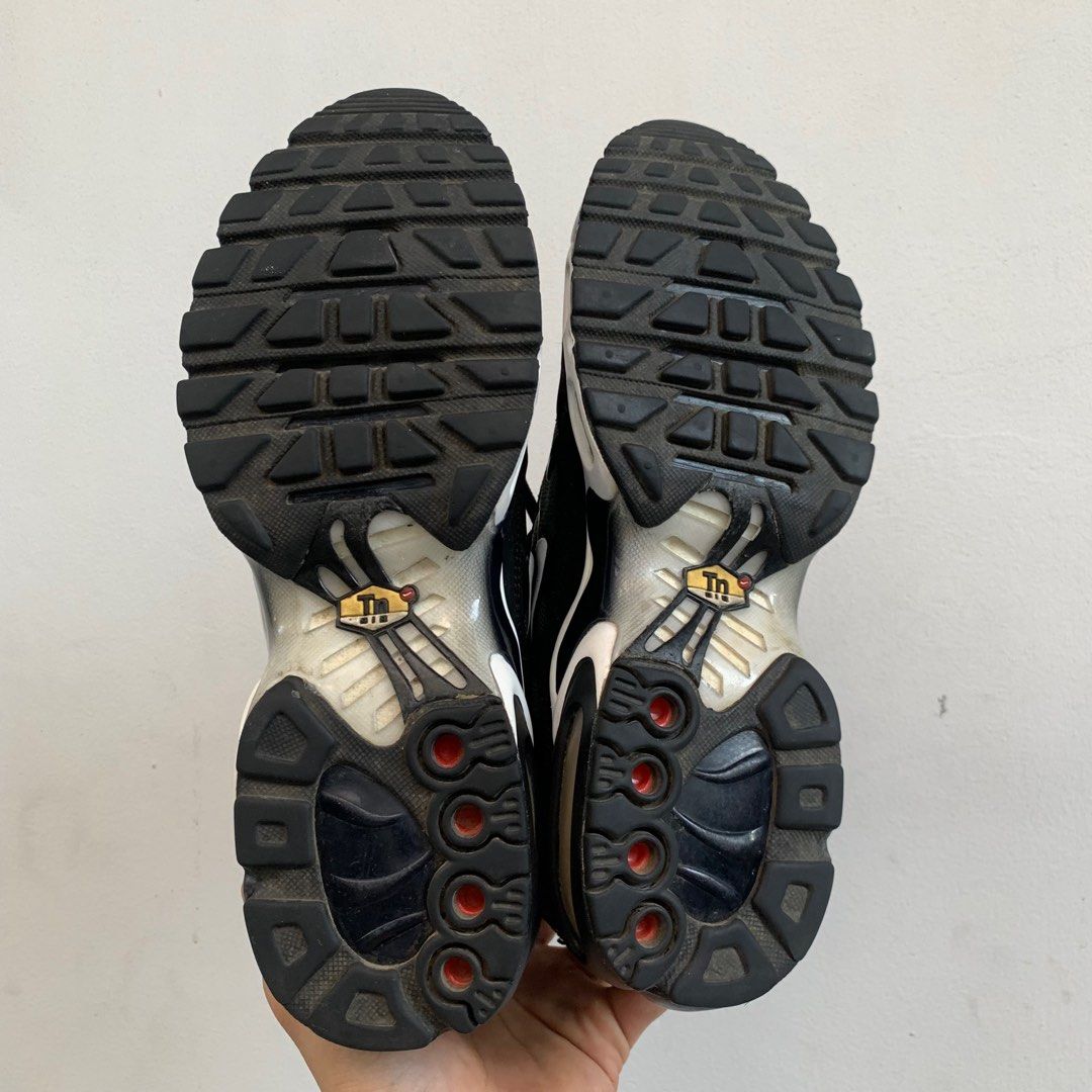 NIKE AIRMAX PLUS
