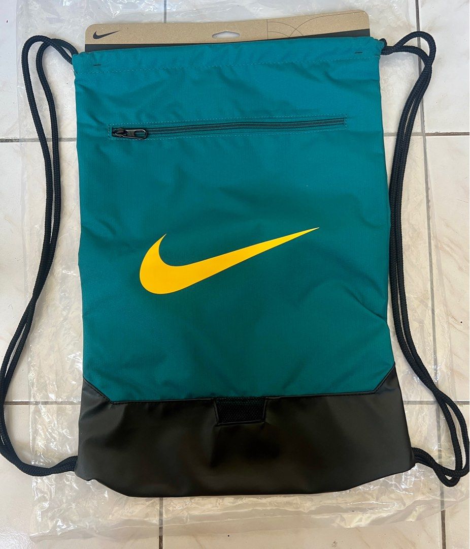 Nike Brasilia Drawstring Bag (18L) (Category: Backpacks) located in Dasmarinas. Submitted by sellvation (Listing ID 1271950336, Image 3). Description: .