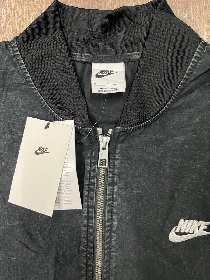 Nike Club+ Unlined Woven Bomber Jacket, 男裝, 外套及戶外衣服 