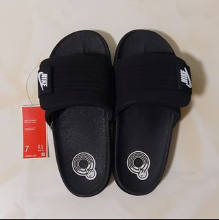 (Category: ) located in . Submitted by jojos.closet (Listing ID 1272222375, Image 1). Description: .