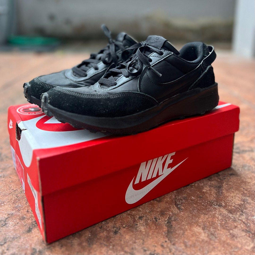 Triple black nike trainers new arrivals
