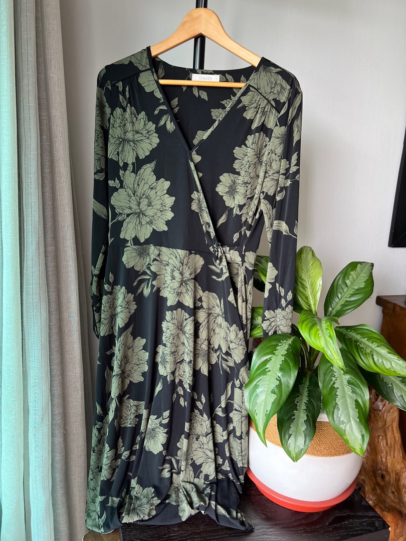 Oasis wrap dress Women s Fashion Dresses Sets Dresses on