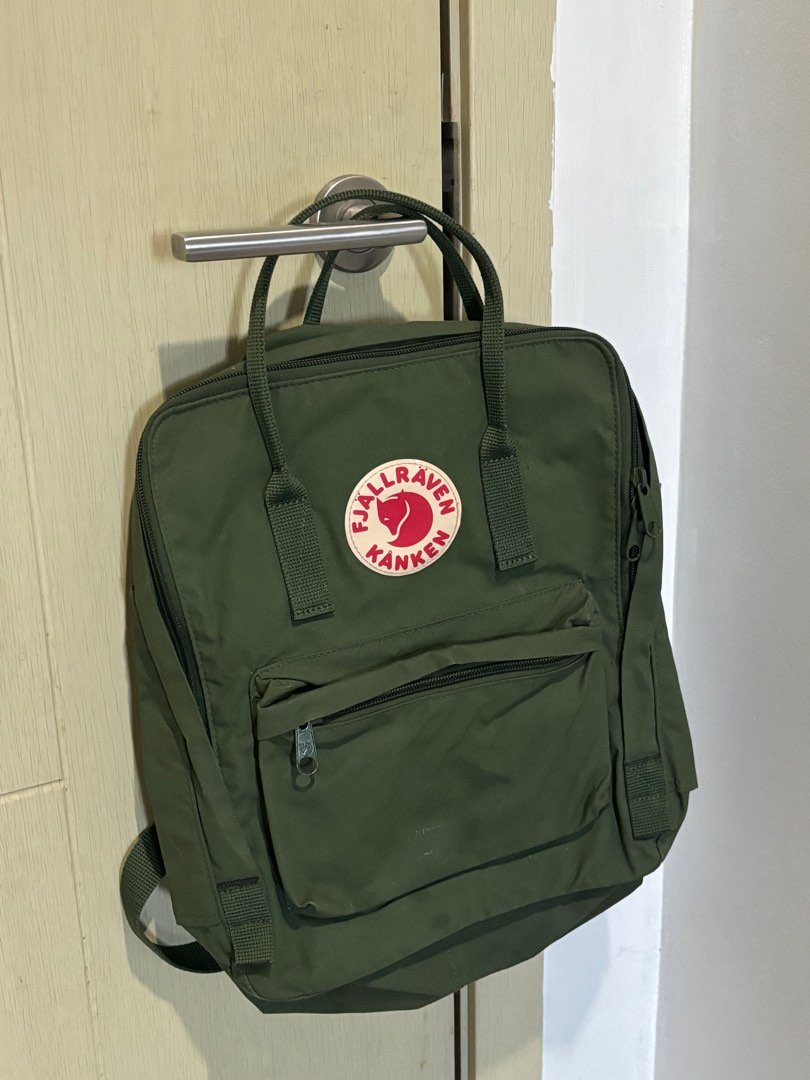 Army green fjallraven discount
