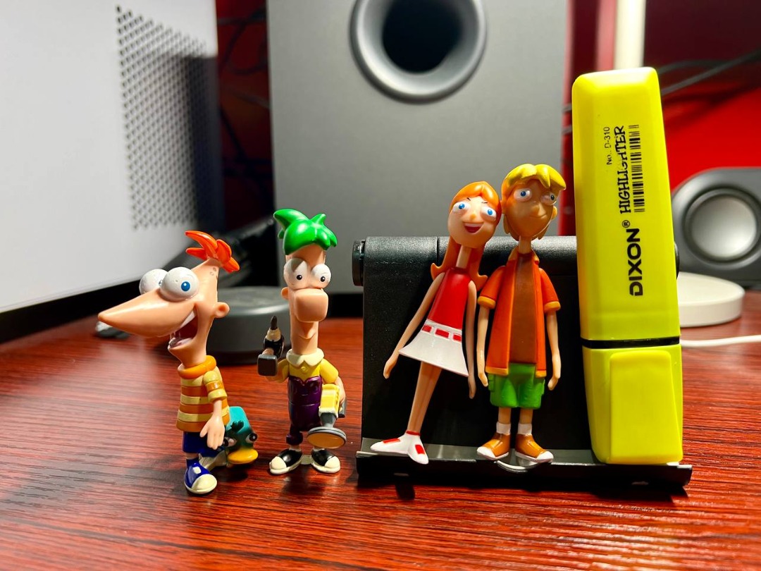 Phineas and Ferb set, Hobbies & Toys, Toys & Games on Carousell