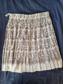 (Category: ) located in . Submitted by francescace (Listing ID 1272124190, Image 1). Description: .