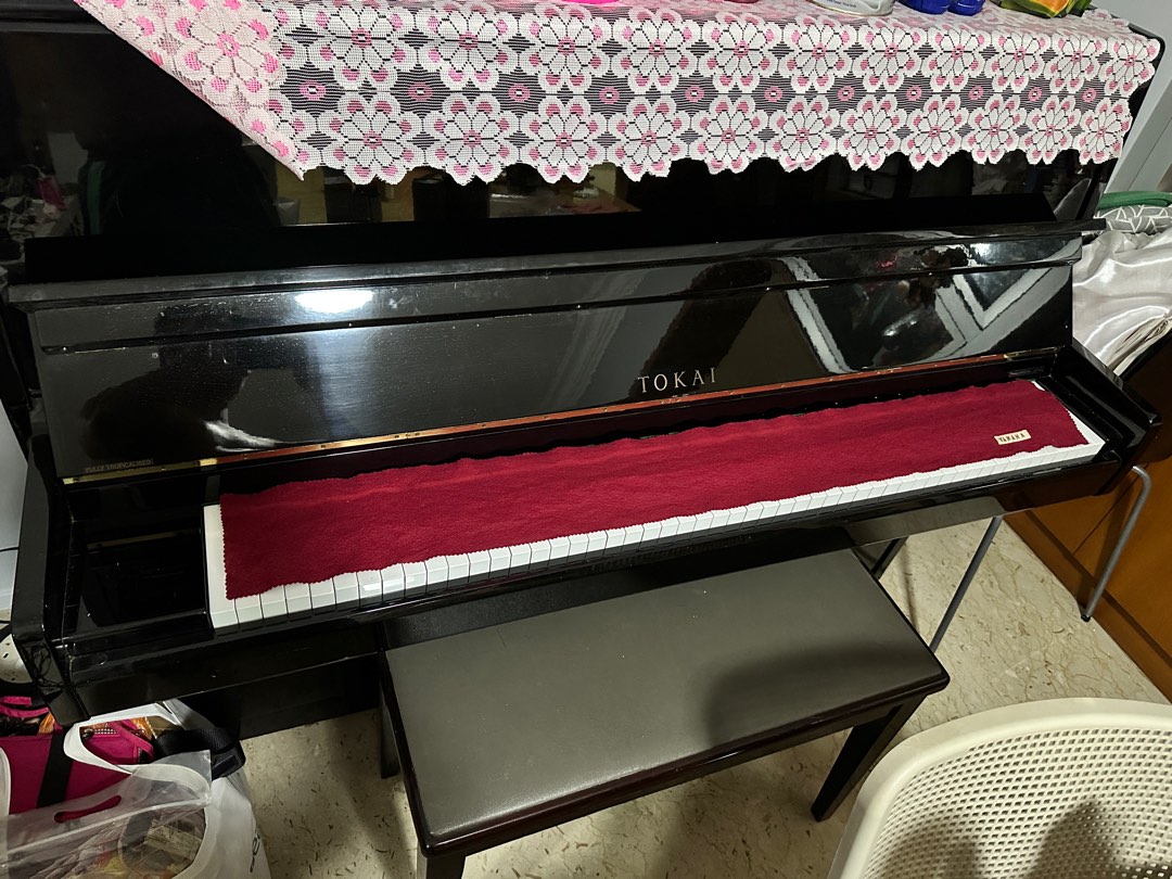 Pre owned basic piano for beginners, Furniture & Home Living, Furniture