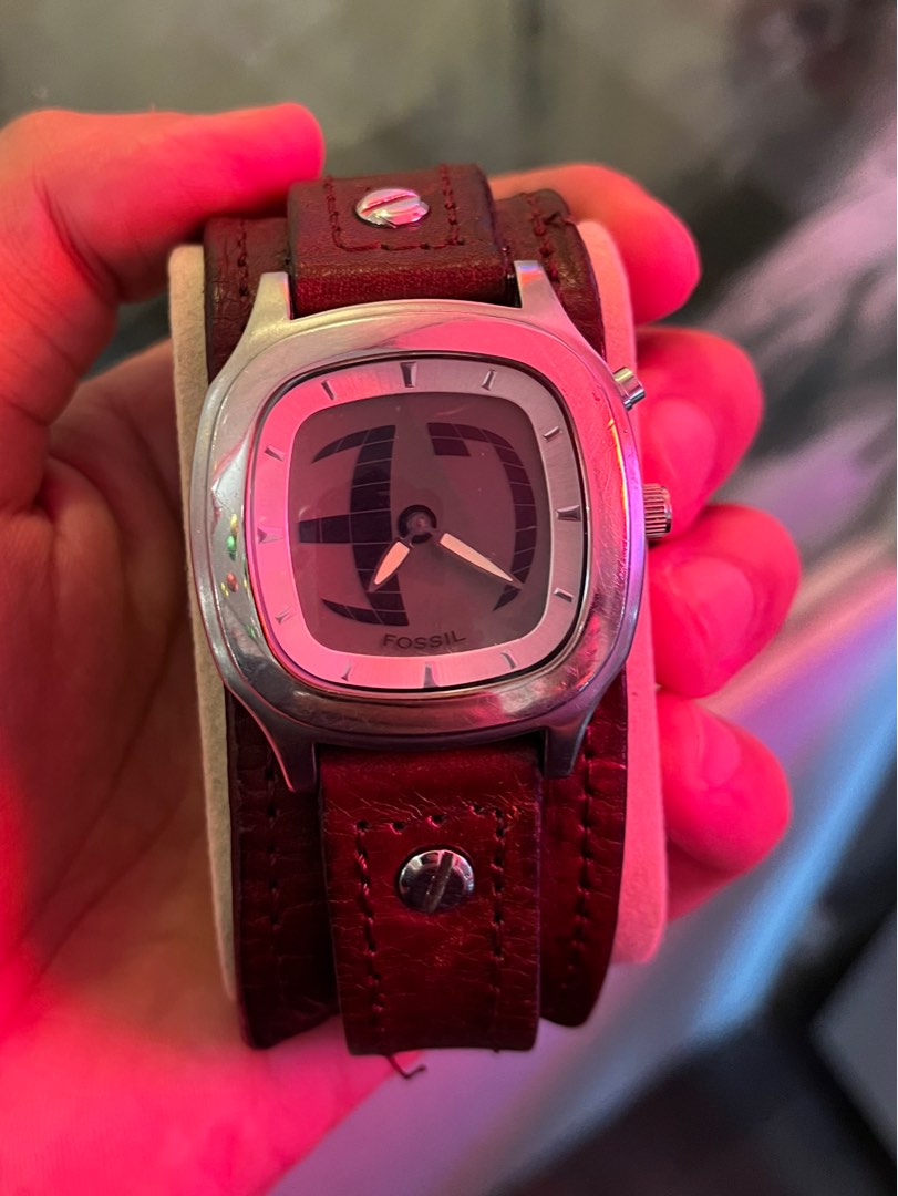 RARE VINTAGE DIGITAL FOSSIL LEATHER WATCH JR 8123 Men s Fashion