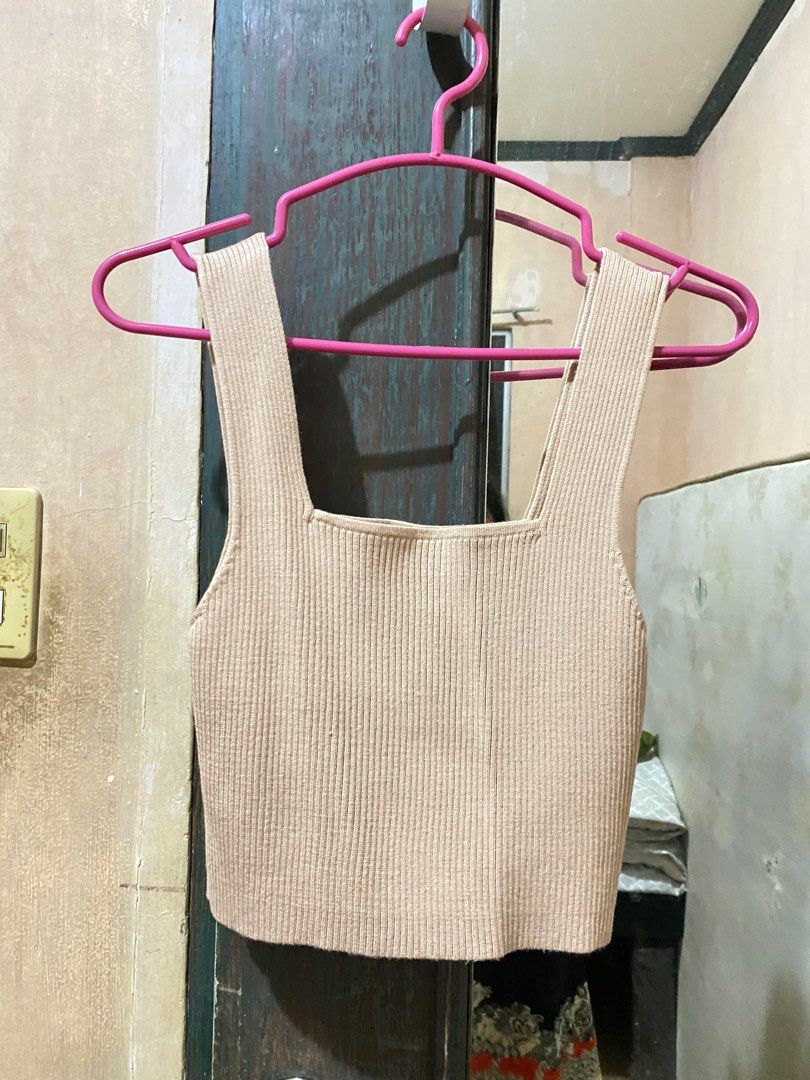 Ribbed Knit Crop Top (Category: Sleeveless) located in Paranaque City. Submitted by soapsian (Listing ID 1272164497, Image 2). Description: Used once only. Bought last March. Original Price was 357 RFS : too small for me already.
