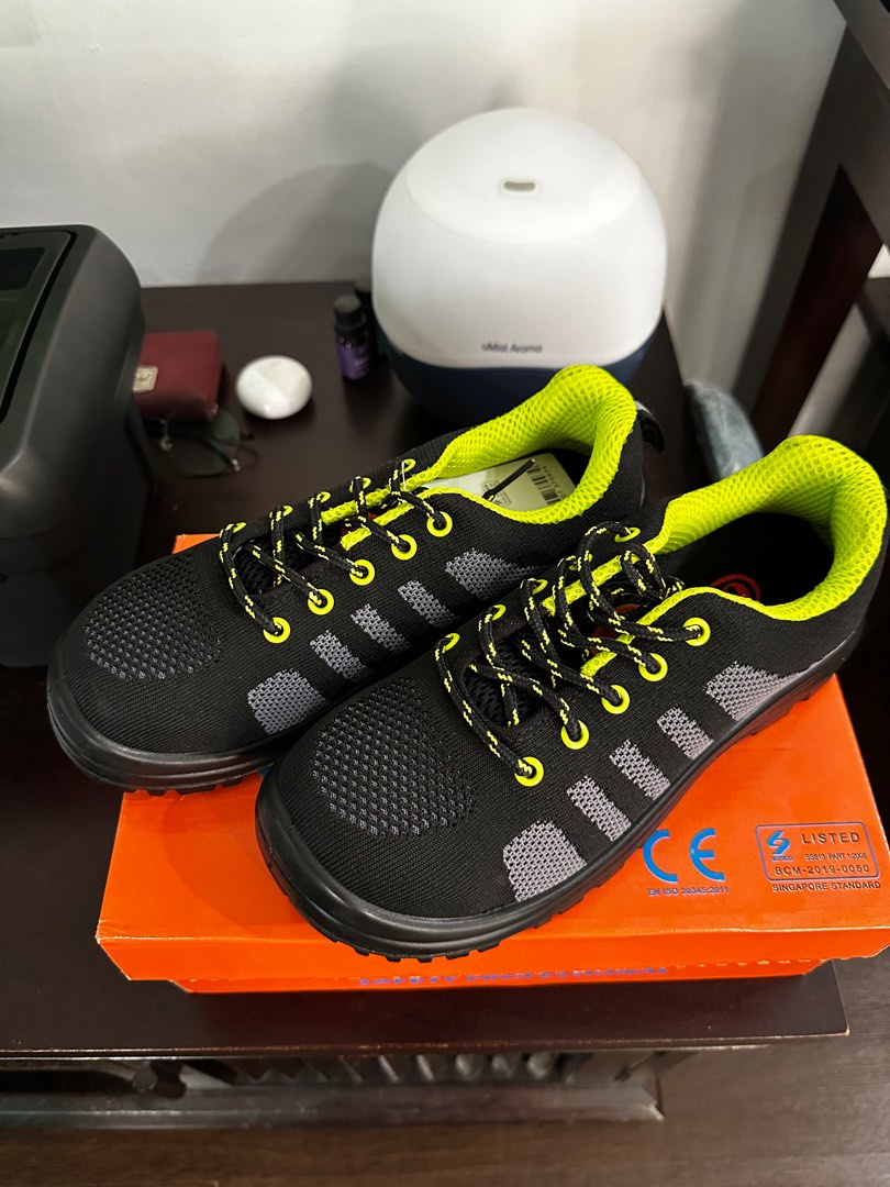 Safety shoe, Men's Fashion, Footwear, Boots on Carousell