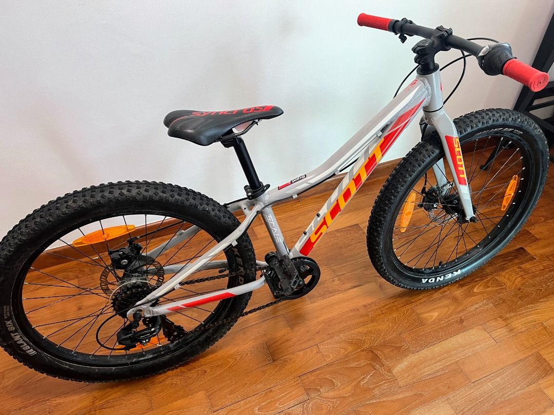 Scott scale 24 jr plus store