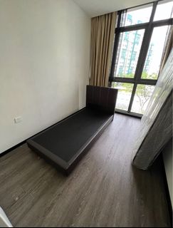 (Category: ) located in . Submitted by tjhindebora (Listing ID 1271963957, Image 1). Description: .