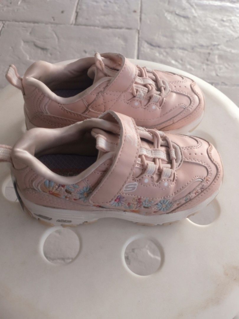 Skechers size 14 outlet