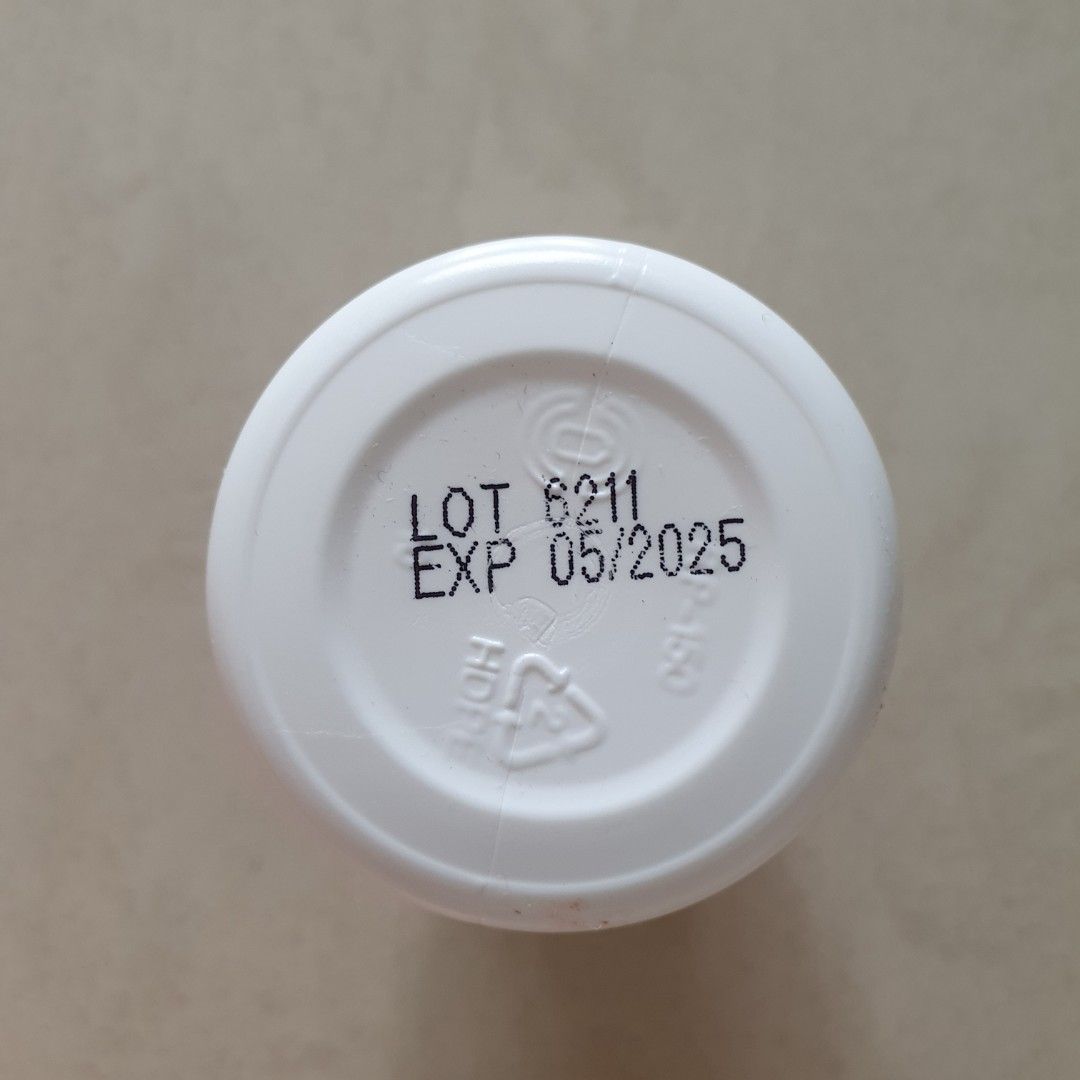 Solumeve Pearl Tomato Whitening Supplement 400mg 60 Veggie Capsules