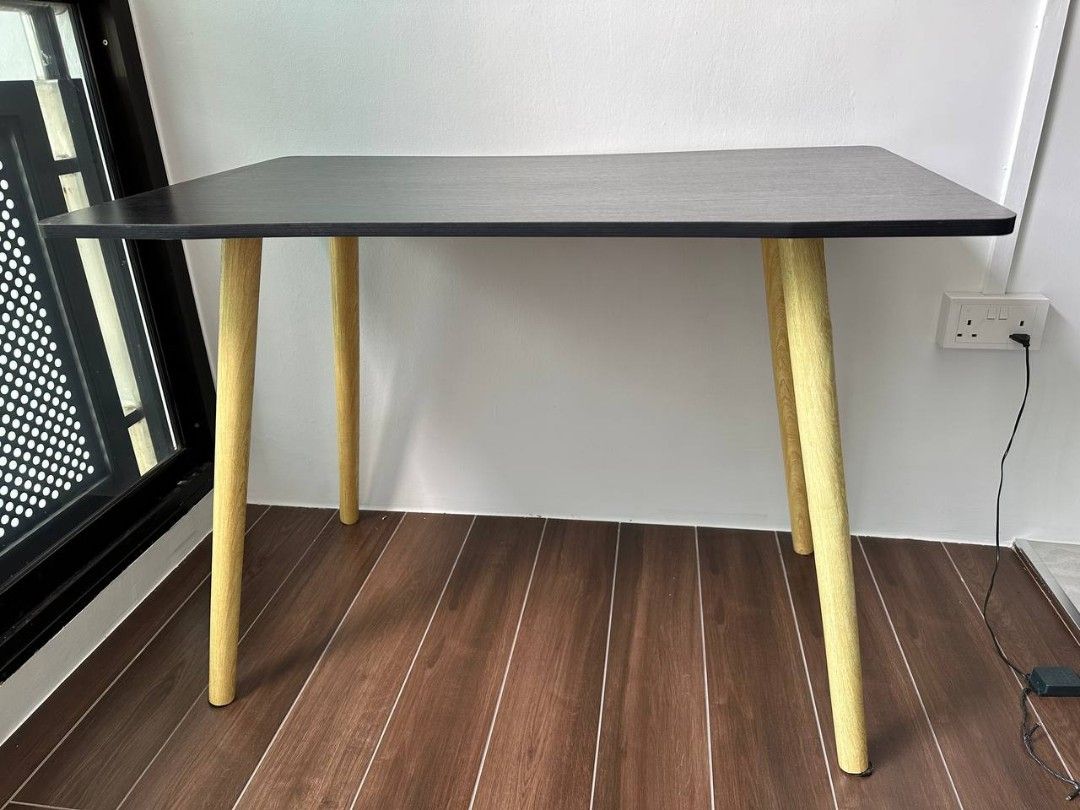 Study table (Category: Tables & Sets) located in Singapore. Submitted by Jayaxe (Listing ID 1272169840, Image 1). Description: self collect.