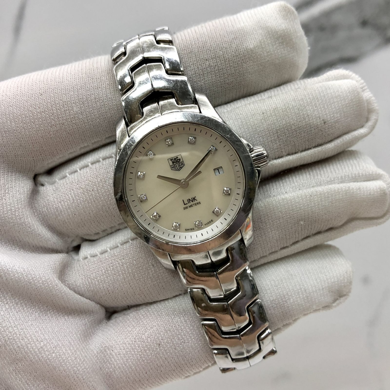 White dial tag heuer top