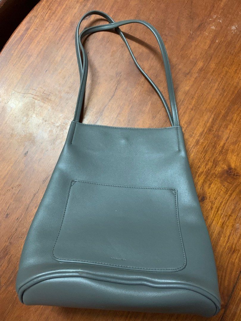 Taiwan bought Grey Leatherette Shoulder Bag (Category: Shoulder Bags) located in Manila. Submitted by little_brown_bag_ph (Listing ID 1272016409, Image 1). Description: Taiwan bought Shoulder Bag Material: Leatherette Colour: Grey Size: 12 x 10inches (refer to images) RFS: Decluttering Terms and Conditions: -Full cash payment upon confirming before delivery -Not Refundable and/or Exchangeable -All Sales are final -Delivery Fee NOT included -No In