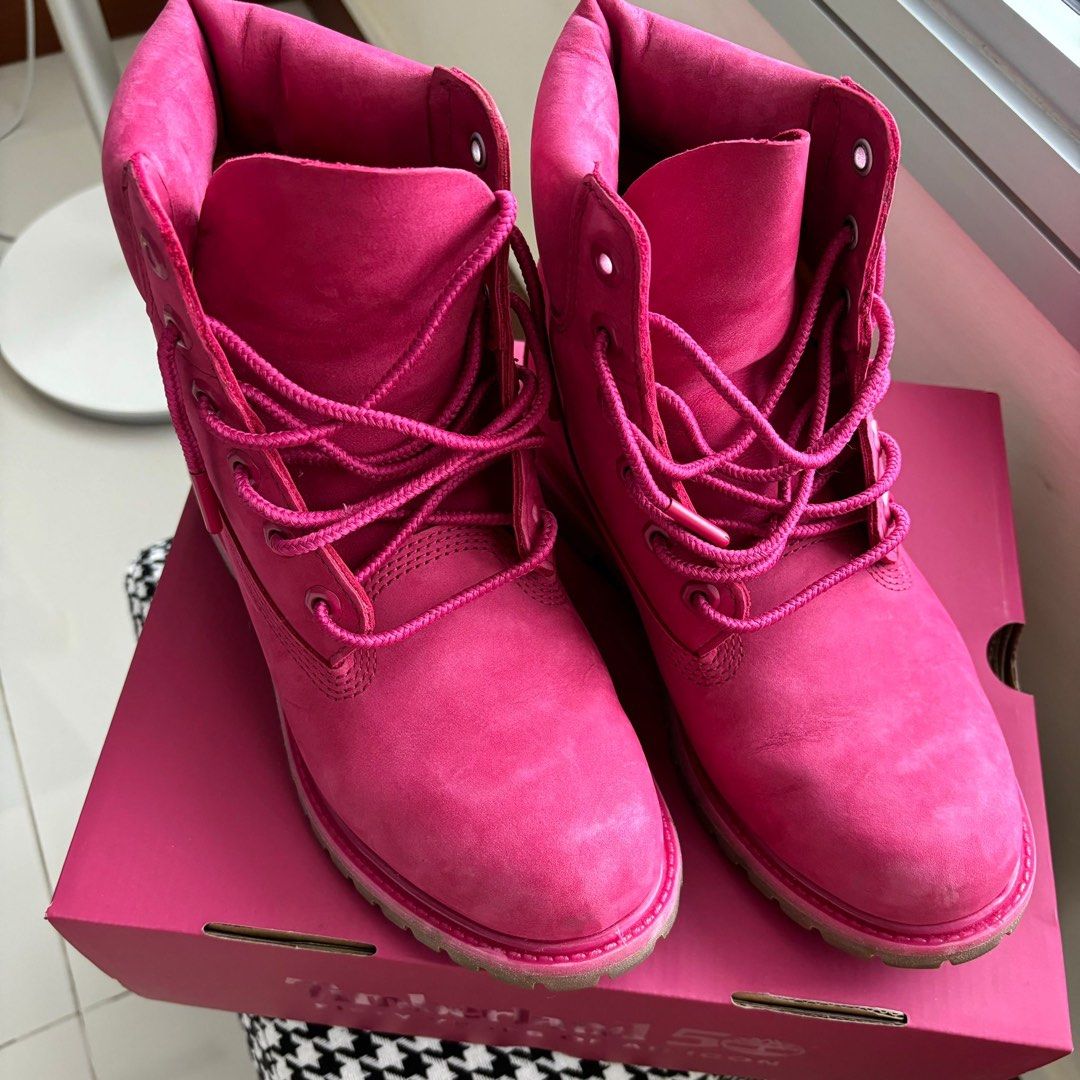 Hot outlet pink timberlands